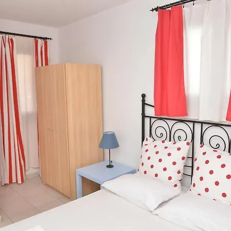 Paradisia Apartmanhotel Naxos City