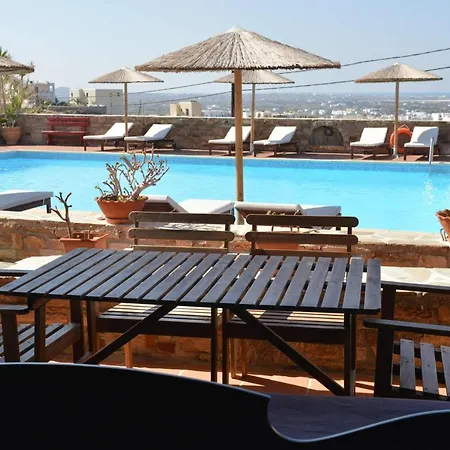 Apartmanhotel Paradisia 3*