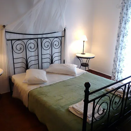 Paradisia Apartmanhotel Naxos City