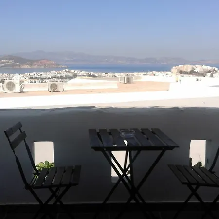 Paradisia Naxos City