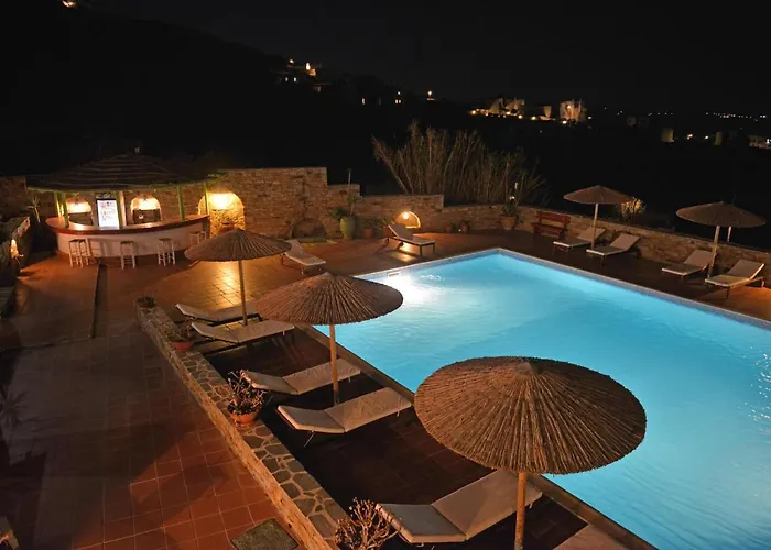 Paradisia Hotel apartamentowy Naxos City