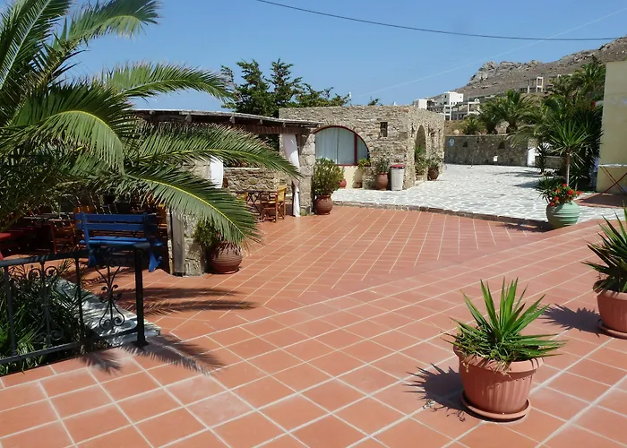 Hotel apartamentowy Paradisia Naxos City