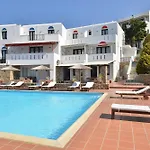 Aparthotel Paradisia 3*