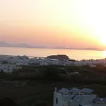 Paradisia 3*