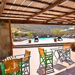 Paradisia Aparthotel