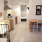 Aparthotel Paradisia Naxos City