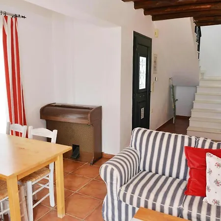 Aparthotel Paradisia Naxos City