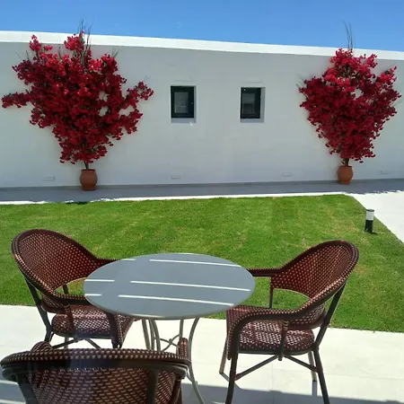 Paradisia شقة فندقية 3*