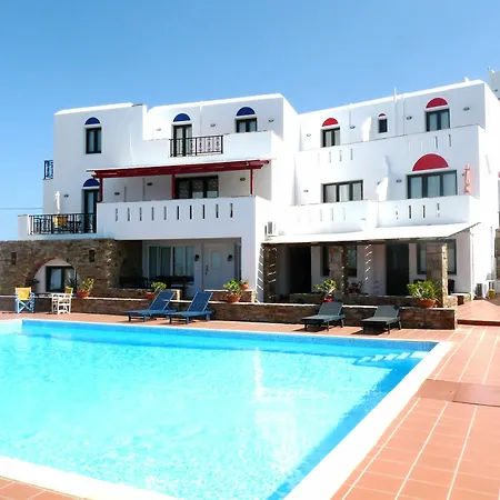 Paradisia Naxos City