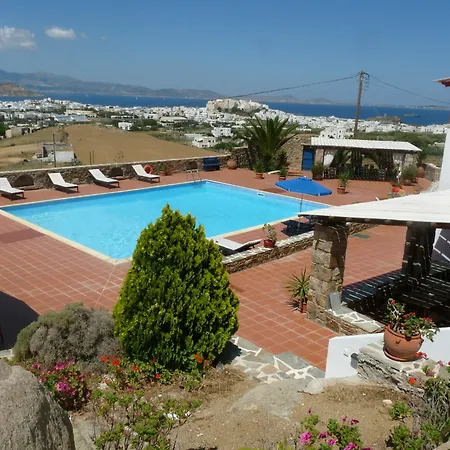 Aparthotel Paradisia 3*