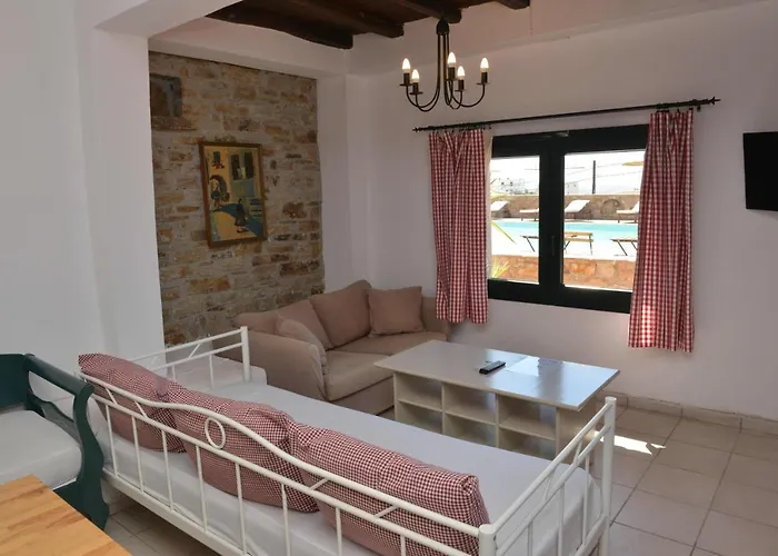 Aparthotel Paradisia 3*