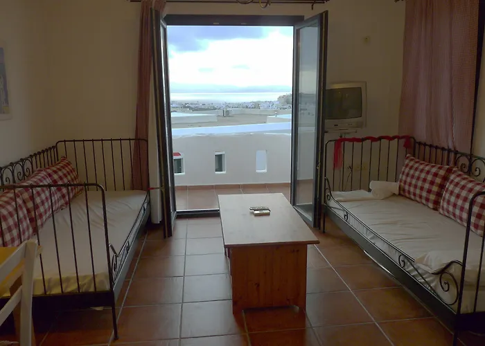 Aparthotel Paradisia Naxos City