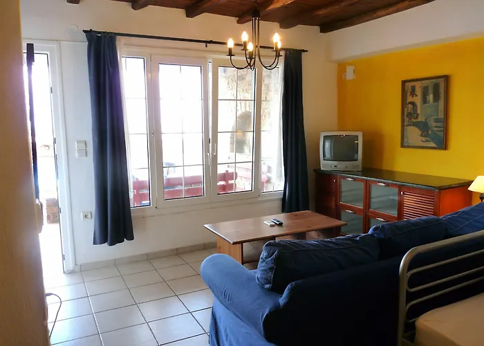 Aparthotel Paradisia Naxos City